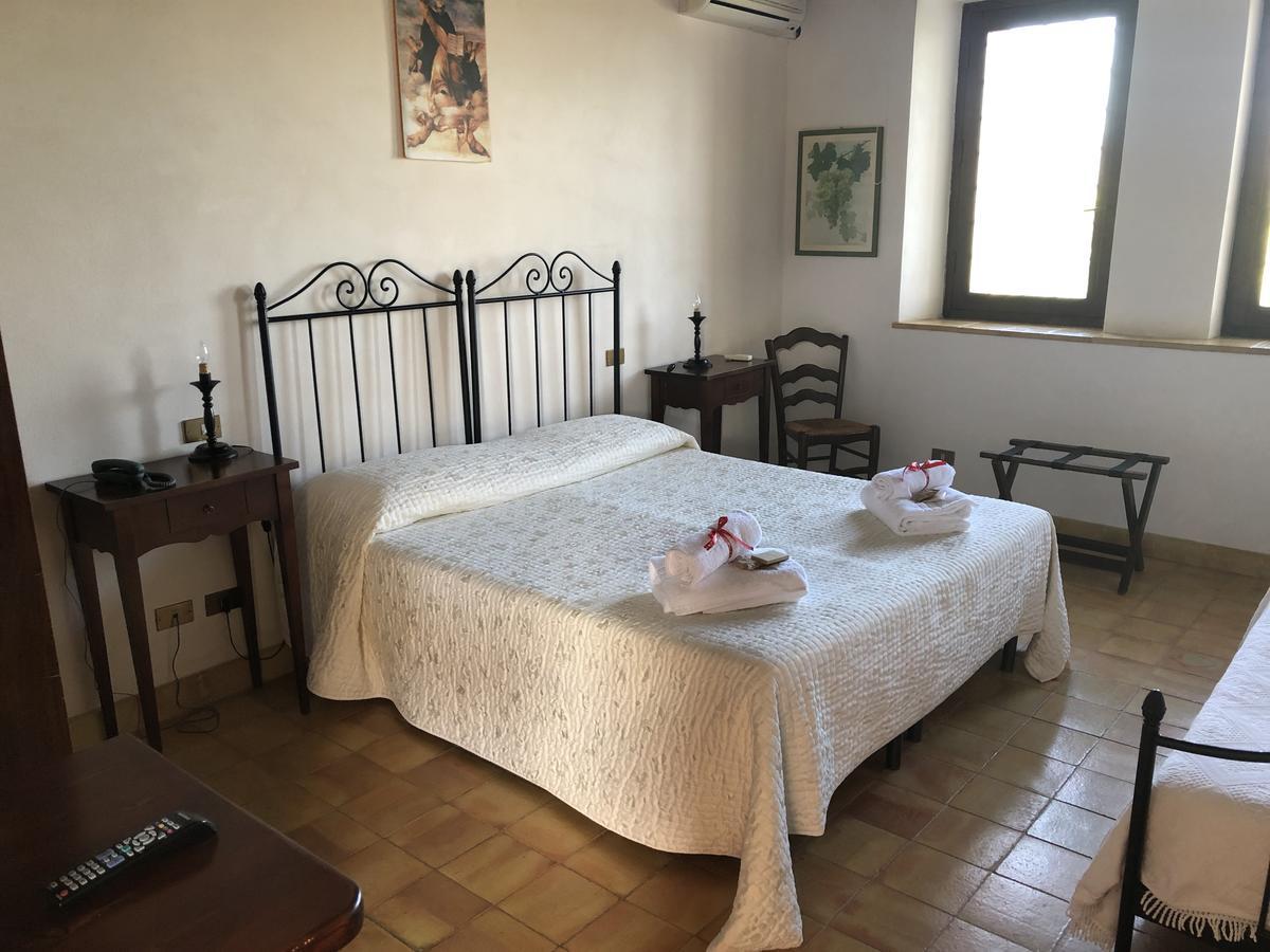 Отель Baglio San Vincenzo Менфи Экстерьер фото